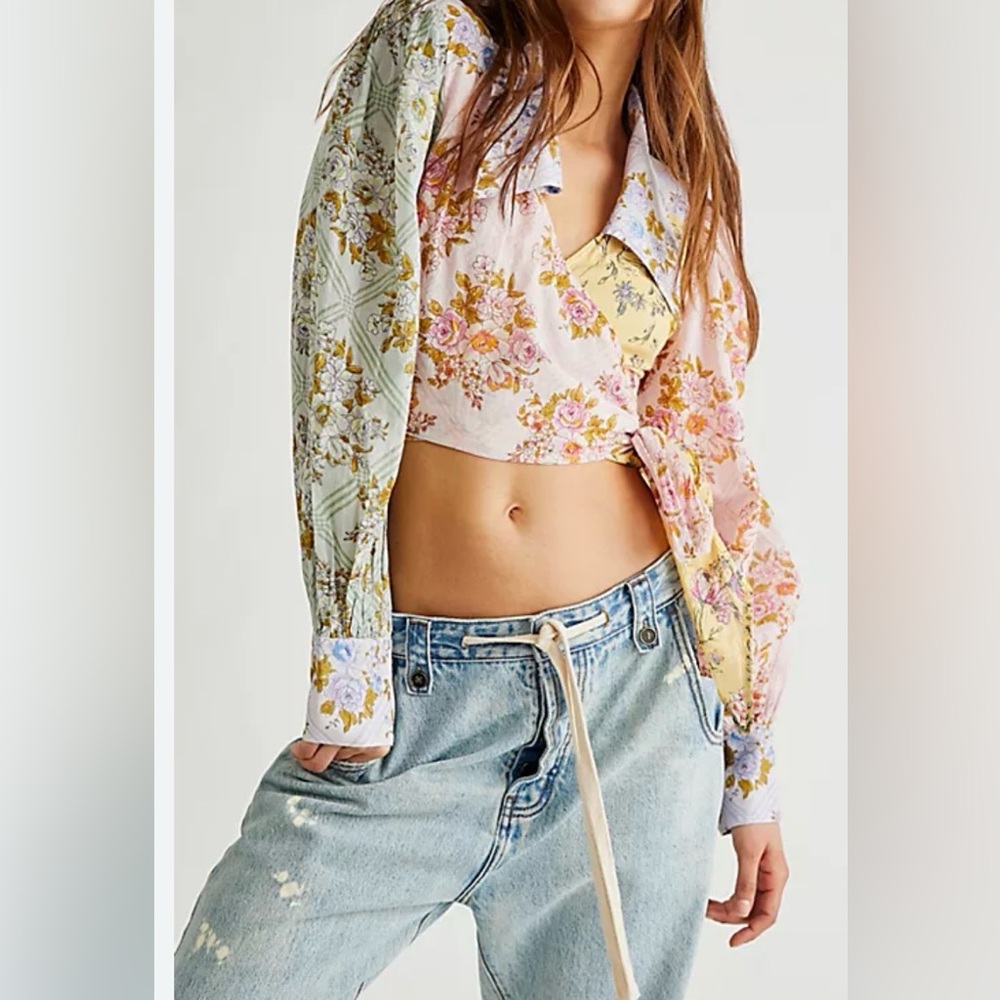FREE PEOPLE Sz L Wrap Top Lucky Penny Floral Cropped Boho Chic Retro Romantic